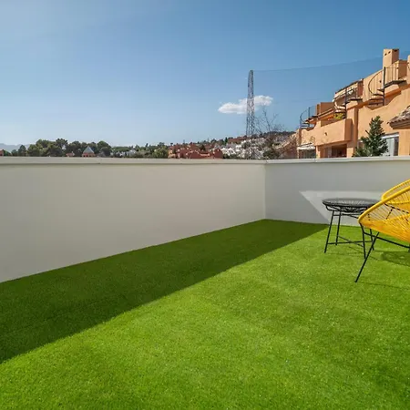 Lovely In With Swimming Pool *